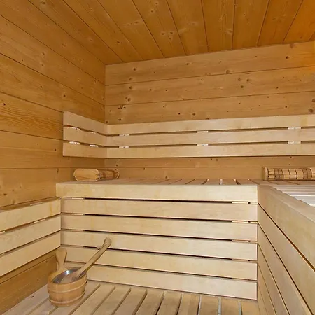 In With Heated Pool Chalet Les Deux Alpes