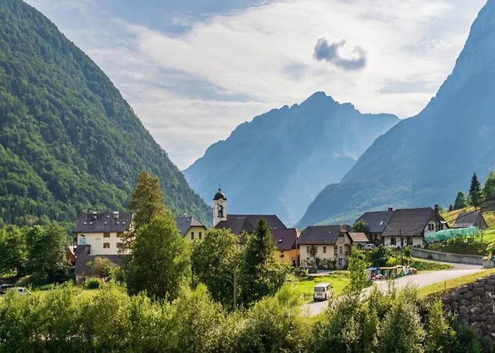 In With Heated Pool Ле дез Альп