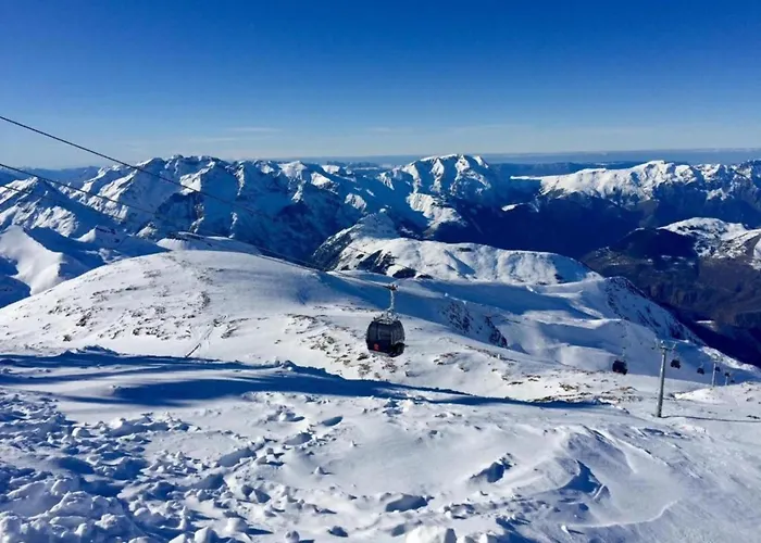 Alpesi faház In With Heated Pool
