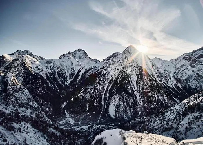 Alpesi faház In With Heated Pool *